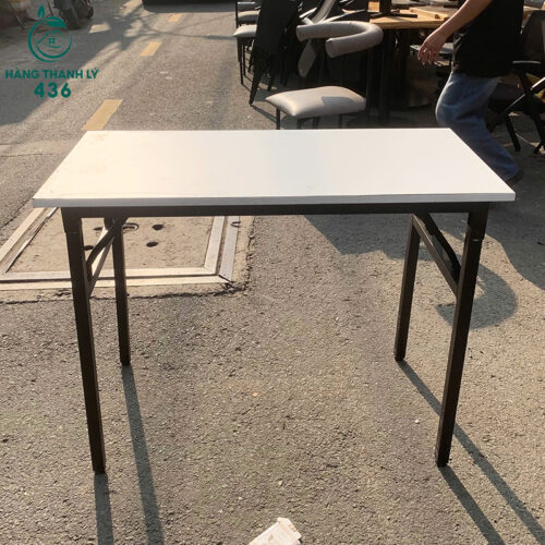 ban lam viec cu dang xep mat trang 1m 1