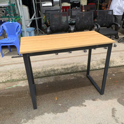 Bàn Làm Việc Cũ Khung Chân Chữ U 1M 3 ban lam viec cu khung chan chu u 1m 2