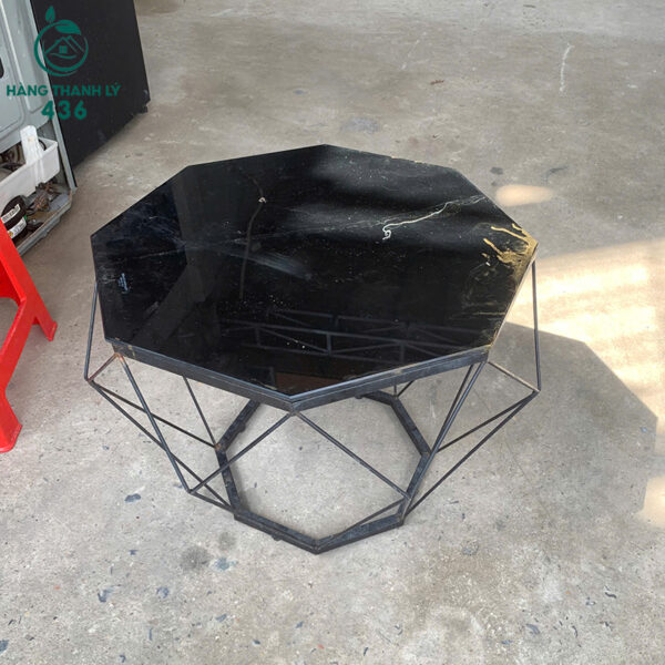 ban-sofa-cu-khung-sat-kieu-hinh-hoc (3) ban sofa cu khung sat kieu hinh hoc 3