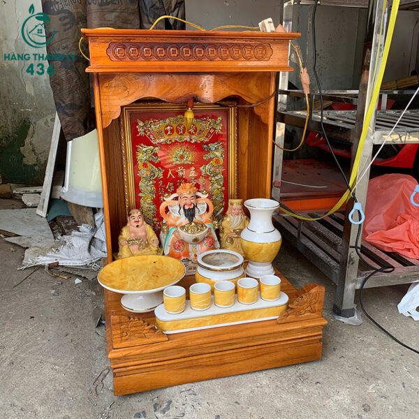 ban tho than tai cu mau nau go trang nghiem 1