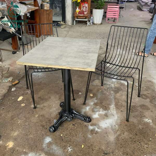 bo ban ghe cafe cu chan duc mat da 4