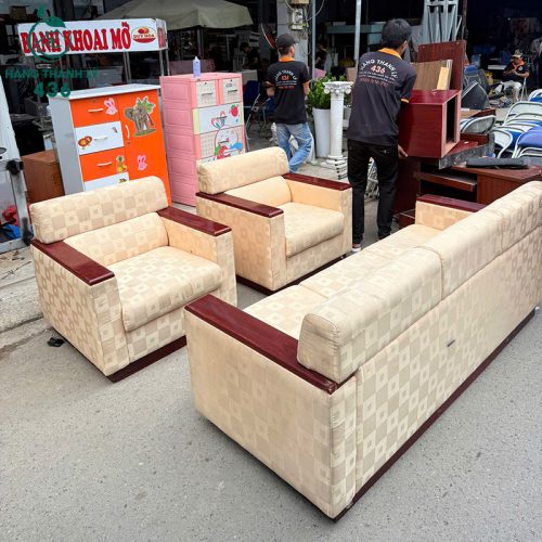 bo sofa cu 3 ghe mau kem hoa tiet caro 6