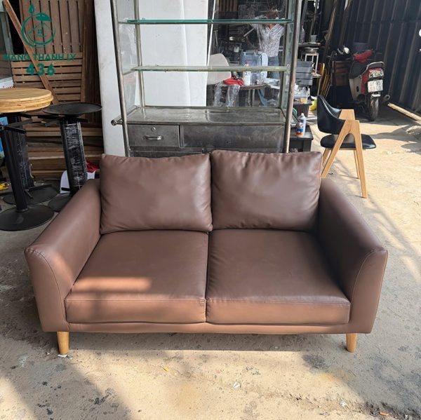 ghe sofa cu 2 cho ngoi boc da mau nau 1
