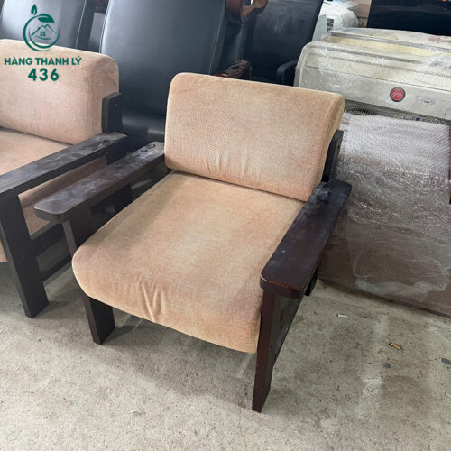 ghe sofa don cu nem mut boc vai ni day 1
