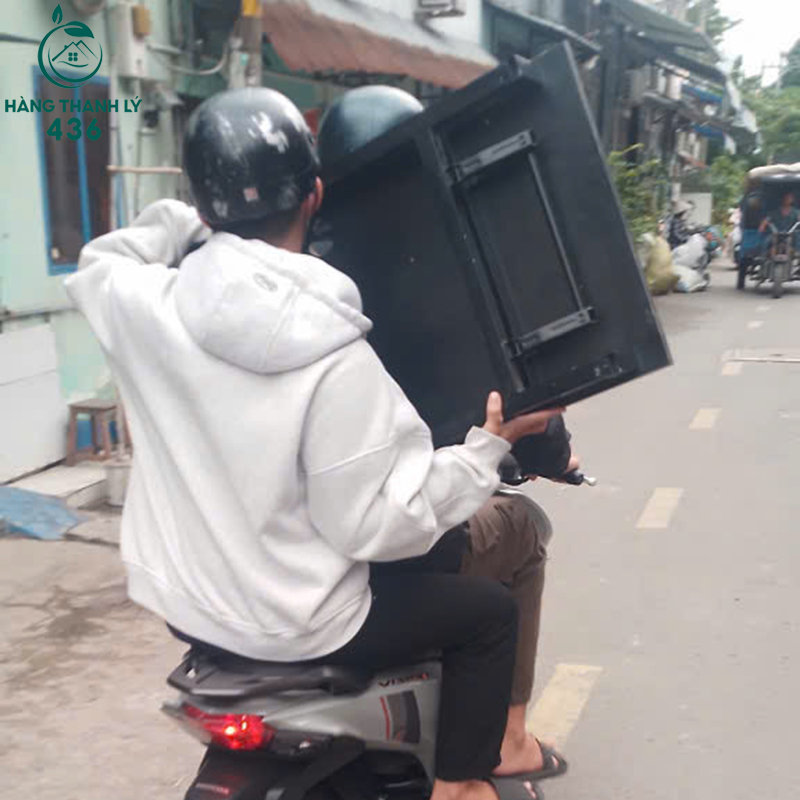 hang-di-lien-tuc-tai-kho-hang-thanh-ly-436-2 Hàng Đi Liên Tục Tại Kho Hàng Thanh Lý 436