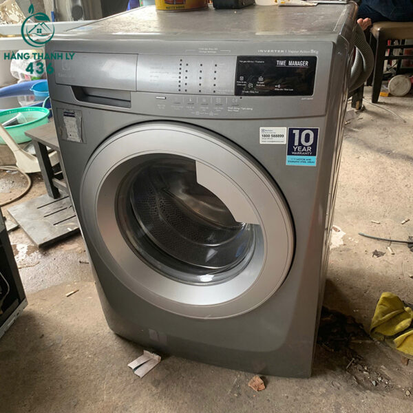 may-giat-electrolux-cu-cua-ngang-mau-xam-bac (3) may giat electrolux cu cua ngang mau xam bac 3
