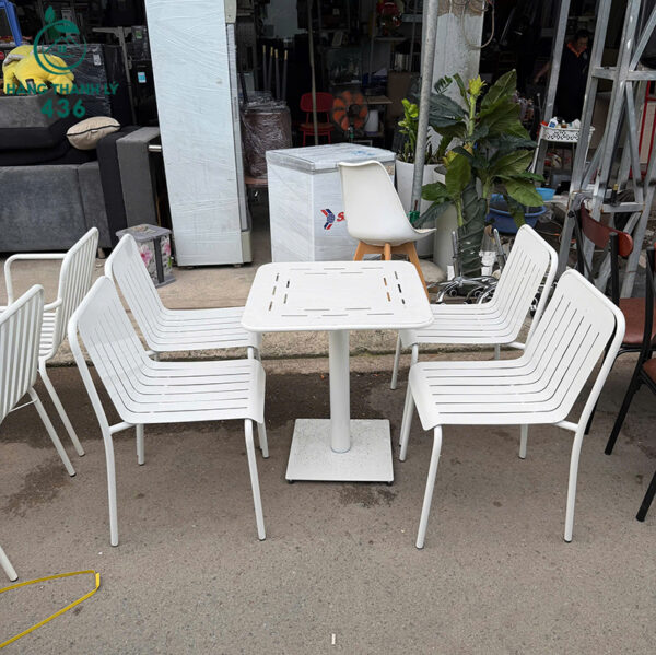 thanh ly bo ban ghe cafe sat 6 la moi 99 2