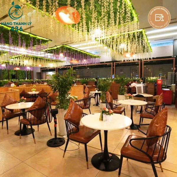thanh ly bo ban ghe cafe sat lot nem nau moi 99