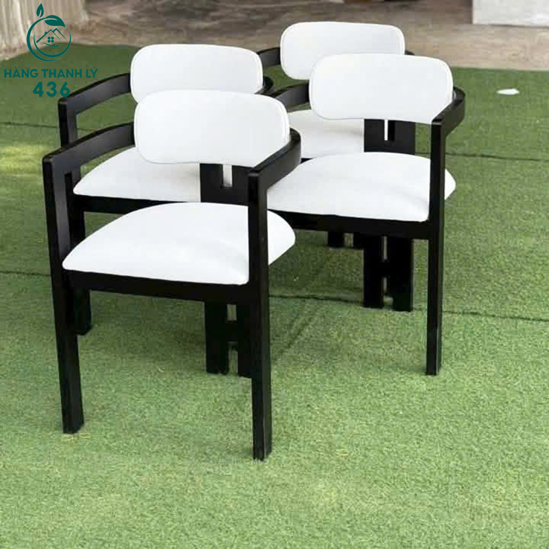 Thanh Lý Ghế Cafe Khung Đen Nệm Trắng Mới 99% 2 thanh ly ghe cafe khung den nem trang moi 99