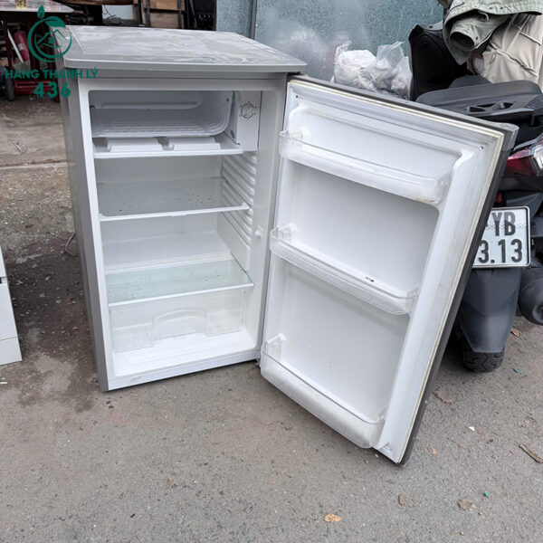 tu lanh beko cu 1 canh mau xam bac 2