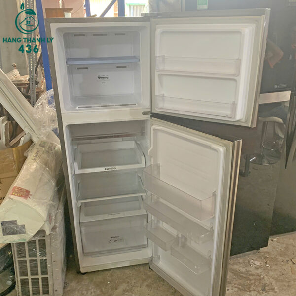 tu-lanh-samsung-cu-2-cua-mau-xam-hien-dai (2) tu lanh samsung cu 2 cua mau xam hien dai 2