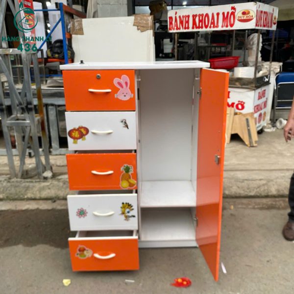 tu nhua cu mau cam trang co ngan keo 3