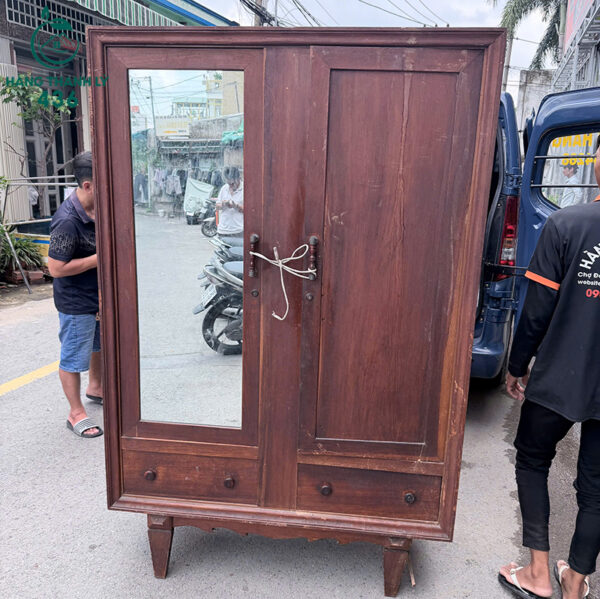 tu-quan-ao-go-cu-2-canh-co-guong (2) tu quan ao go cu 2 canh co guong 2